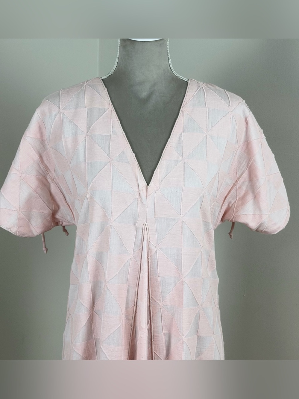 Mirth Bordeaux Caftan Rosa Maxi Dress M Jacquard Pink Cotton V-Back Tie $398 - Picture 6 of 16